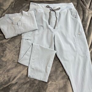 Figs Women's Dusty Blue scrub Set XL/XL Tall